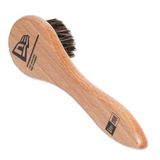 Kartáč na kšiltovky NEW ERA Wood cap brush