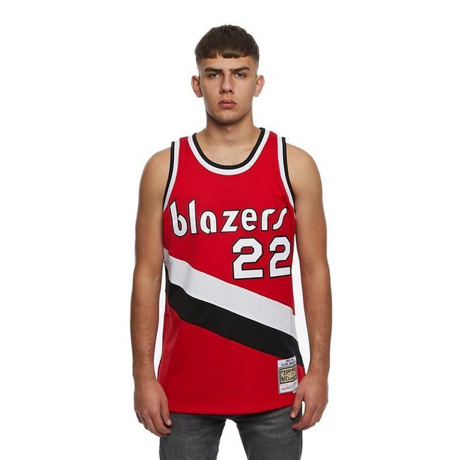 Mitchell & Ness Portland Trail Blazers #22 Clyde Drexler red Swingman Jersey